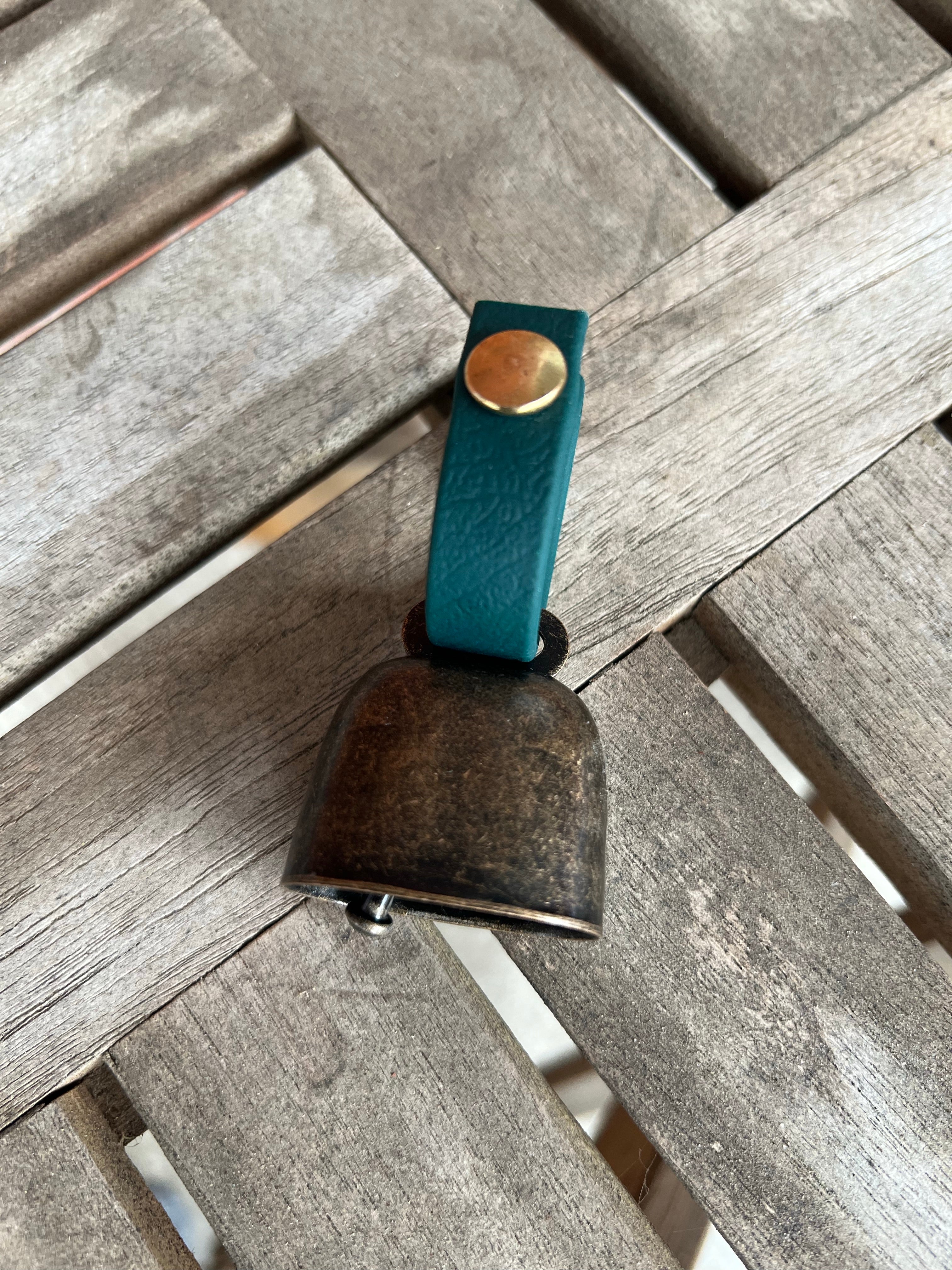 Cowbell for dog clearance collar